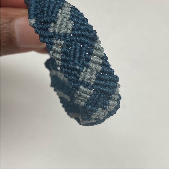 Handmade Boys Blue and Grey Macrame Hemp Bracelet - Picture 4 of 15